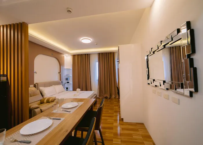 Bed & Breakfast Alexandrite At Royal Oceancrest *